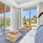 Apartament Benalus Ii Luxury By Finest