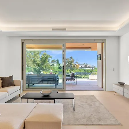 Apartman Benalus Ii Luxury By Finest *