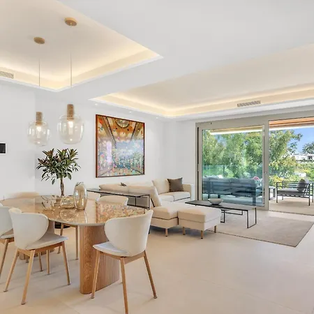 Apartament Benalus Ii Luxury By Finest *