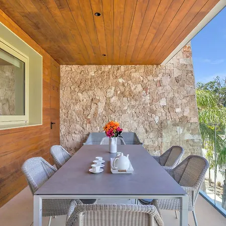 Benalus Ii Luxury By Finest