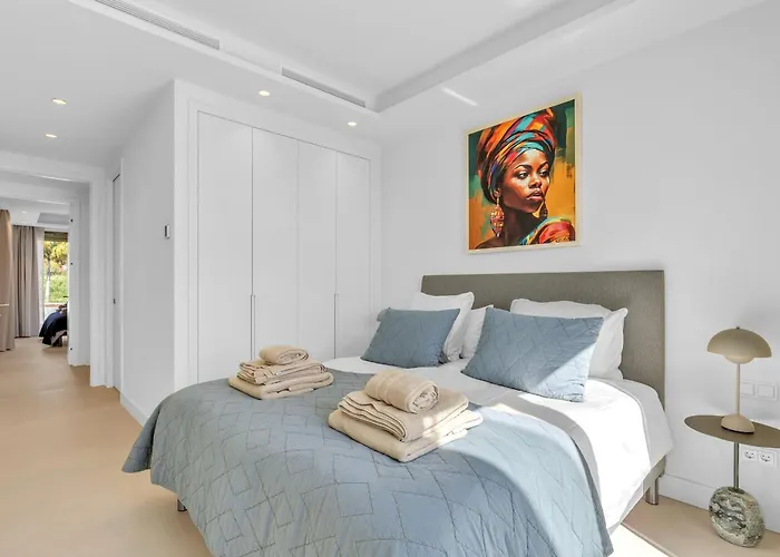 Benalus Ii Luxury By Finest Apartman